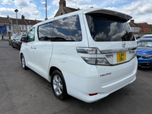 2014 Toyota Vellfire 2.4 Petrol Auto 8 Seats Verified Miles Fresh Import Finance Avb in White — image 4