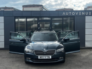 2017 Skoda Superb 1.6 Tdi Se Estate 5dr Diesel Manual Euro 6 (s/s) (120 Ps) in Grey — image 4