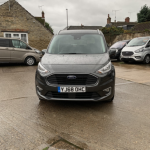 2019 Ford Tourneo Connect 1.5 Ecoblue Titanium in Grey — image 2