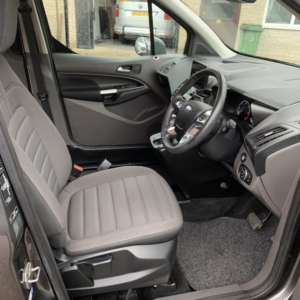 2019 Ford Tourneo Connect 1.5 Ecoblue Titanium in Grey — image 6
