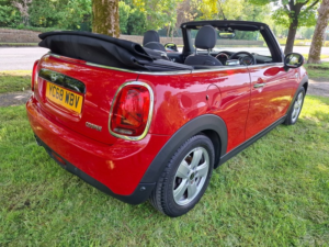 2018 MINI MINI Cooper in Red — image 5