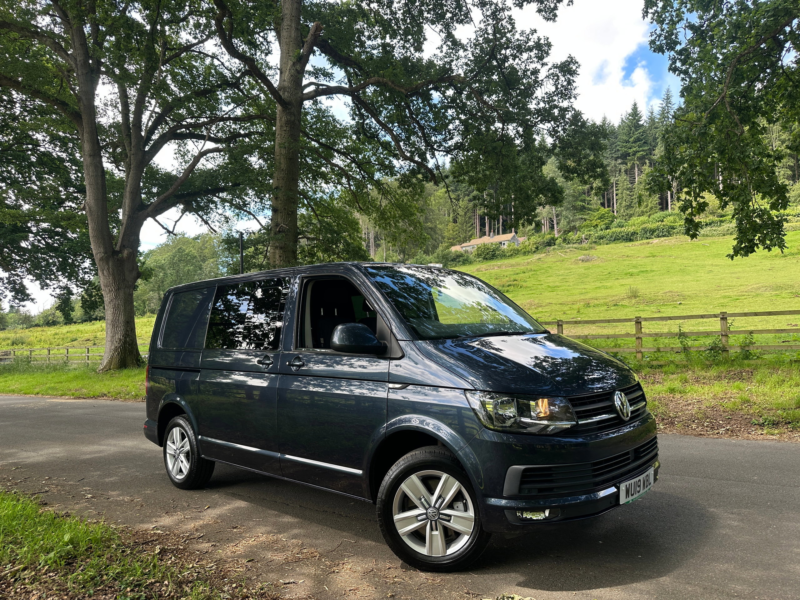 2019 Volkswagen Transporter 2.0 Tdi T32 Bluemotion Tech Highline Kombi Double Cab 5dr Diesel DSG Fwd Swb Euro 6 (s/s) (150 Ps) in Blue — image 1