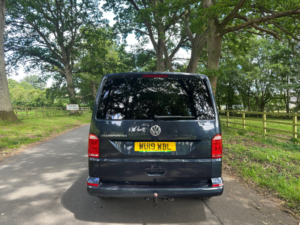 2019 Volkswagen Transporter 2.0 Tdi T32 Bluemotion Tech Highline Kombi Double Cab 5dr Diesel DSG Fwd Swb Euro 6 (s/s) (150 Ps) in Blue — image 4