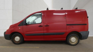 2014 Citroen Dispatch 1.6 1000 Hdi Enterprise Fwd L1 H1 5dr in Red — image 6