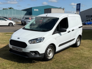 2021 Ford Transit Courier 1.0 Ecoboost Leader Panel Van 4dr Petrol Manual L1 Euro 6 (s/s) (100 Ps) in White — image 4