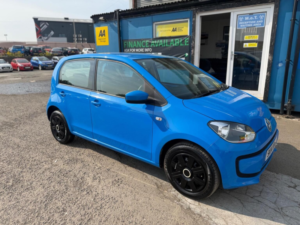 2014 Volkswagen Up! 1.0 Move Up! Euro 5 5dr in Blue — image 2