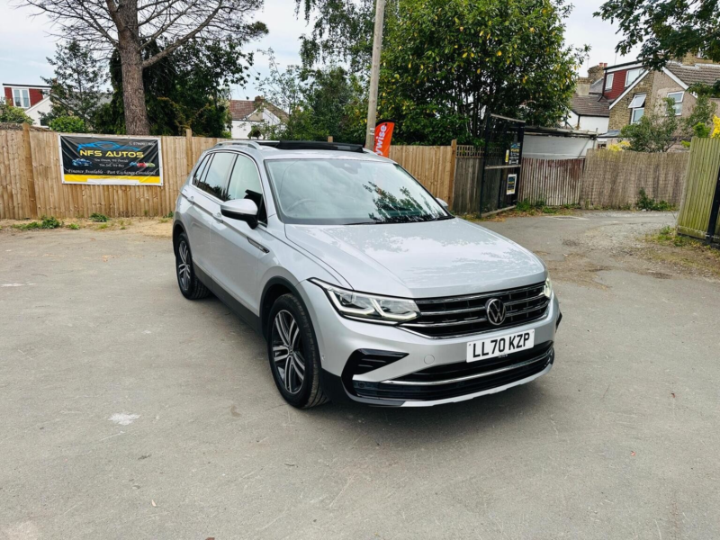 2020 Volkswagen Tiguan 1.5 Tsi Elegance DSG Euro 6 (s/s) 5dr in Silver — image 1