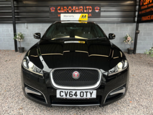 2014 Jaguar Xf 3.0 D V6 R-Sport in Black — image 2