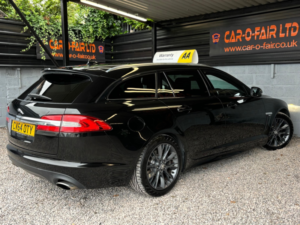 2014 Jaguar Xf 3.0 D V6 R-Sport in Black — image 5