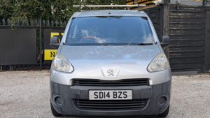 2014 Peugeot Partner 1.6 Hdi 625 Professional L1 5dr in Silver — image 2
