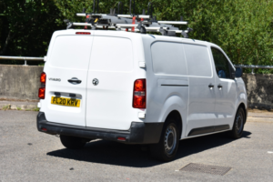 2020 Vauxhall Vivaro 2.0 Turbo D 3100 Edition in White — image 3