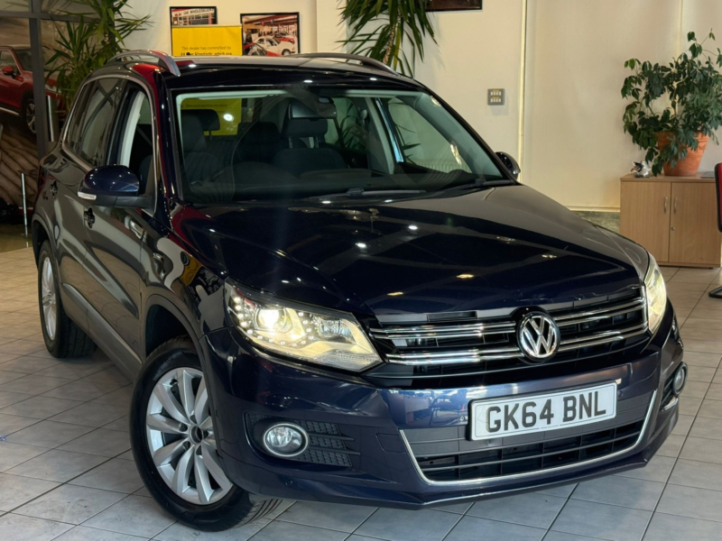 2014 Volkswagen Tiguan 2.0 Tdi Bluemotion Tech Match in Blue — image 1