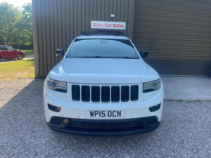 2015 Jeep Grand Cherokee 3.0 V6 Crd Summit Auto 4WD Euro 5 5dr in White — image 2