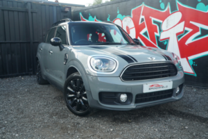 2018 MINI Countryman 1.5 Cooper SUV 5dr Petrol Manual All4 Euro 6 (s/s) (136 Ps) in Grey — image 2