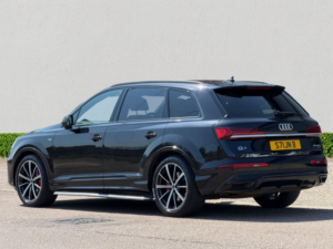 2020 Audi Q7 3.0 Tfsi V6 55 Black Edition SUV 5dr Petrol Tiptronic Quattro Euro 6 (s/s) (340 Ps) in Black — image 5