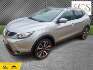 2014 Nissan Qashqai 1.2 Dig-T Tekna in Silver — image 3