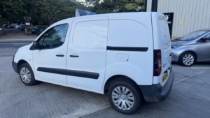 2018 Citroen Berlingo 1.6 Bluehdi 850 Enterprise Diesel White 5dr No Vat+1 Keeper+cruise in White — image 3