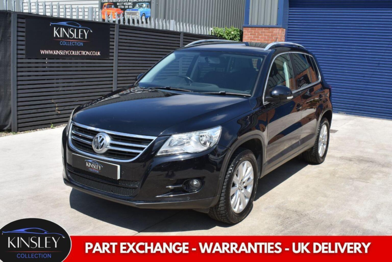 2010 Volkswagen Tiguan 2.0 Tdi Bluemotion Tech Match 2WD Euro 5 (s/s) 5dr in Black — image 1