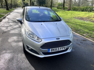 2013 Ford Fiesta 1.3 Zetec in Silver — image 2