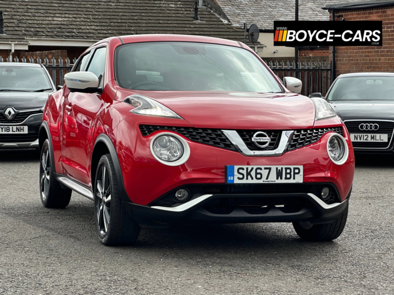 2017 Nissan Juke 1.2 Dig-T Tekna SUV 5dr Petrol Manual Euro 6 (s/s) (115 Ps) in Red — image 1