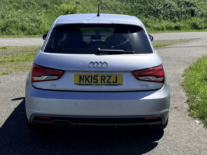 2015 Audi A1 1.4 Tfsi S Line Sportback 5dr Petrol Manual Euro 6 (s/s) (125 Ps) in Multicolour — image 4