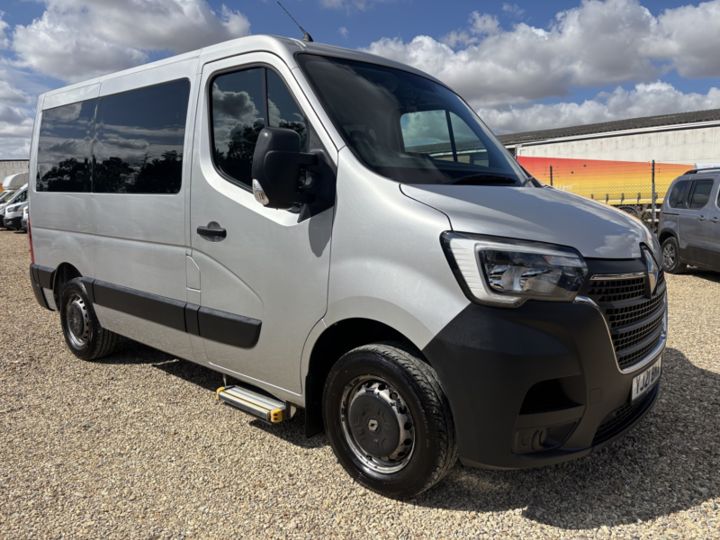 2021 Renault Master Auto Wav Wheelchair Accessible Vehicle Automatic 2.3 Fwd Sl28 Dci 150 Quickshift6 Business My19 in Grey — image 1