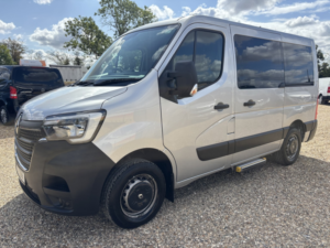 2021 Renault Master Auto Wav Wheelchair Accessible Vehicle Automatic 2.3 Fwd Sl28 Dci 150 Quickshift6 Business My19 in Grey — image 6