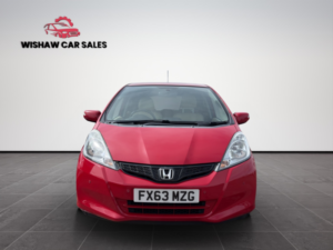 2013 Honda Jazz 1.4 I-Vtec Es Plus in Red — image 2