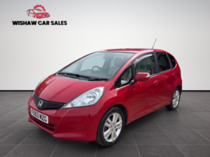 2013 Honda Jazz 1.4 I-Vtec Es Plus in Red — image 3