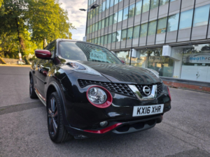 2016 Nissan Juke 1.2 Dig-T N-Connecta Euro 6 (s/s) 5dr in Black — image 2