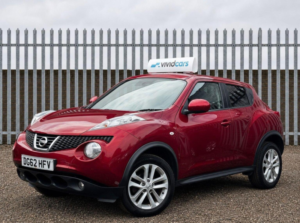 2012 Nissan Juke 1.6 Acenta Euro 5 (s/s) 5dr in Red — image 2