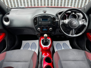 2012 Nissan Juke 1.6 Acenta Euro 5 (s/s) 5dr in Red — image 3