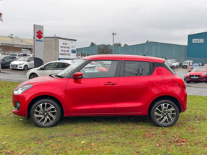 2022 Suzuki Swift 1.2 Dualjet Mhev Sz5 Hatchback 5dr Petrol Hybrid Manual Allgrip Euro 6 (s/s) (83 Ps) in Red — image 4