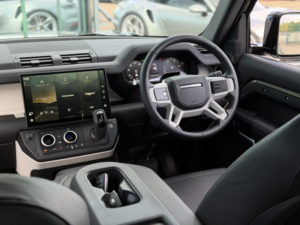 2026 Land Rover Defender 110 3.0 D350 Mhev X-Dynamic Hse in Green — image 3