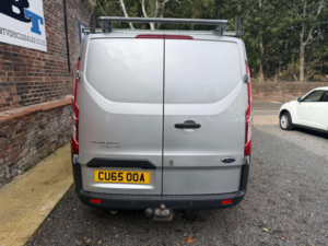 2015 Ford Transit Custom 2.2 Transit Custom 290 Trend E-Tech in Silver — image 4