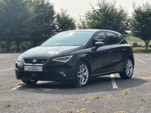 2019 SEAT Ibiza 1.0 Tsi 95 Fr [ez] 5dr, Manual, Black + One Owner From New in Black — image 2