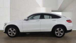 2017 Mercedes-Benz Glc 2.1 Glc220d Sport (premium) Coupe G-Tronic 4matic Euro 6 (s/s) 5dr in White — image 6