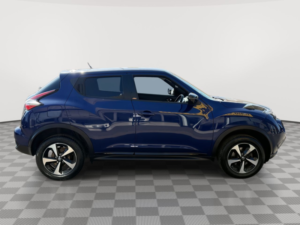 2019 Nissan Juke 1.6 Bose Personal Edition SUV 5dr Petrol Manual Euro 6 (112 Ps) in Blue — image 6