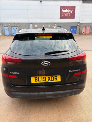 2019 Hyundai Tucson 1.6 Gdi Se Nav SUV 5dr Petrol Manual Euro 6 (s/s) (132 Ps) in Black — image 4