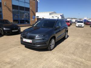 2018 Skoda Karoq 1.6 Tdi Se L in Grey — image 4