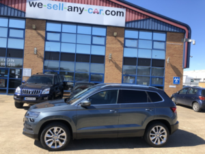 2018 Skoda Karoq 1.6 Tdi Se L in Grey — image 5