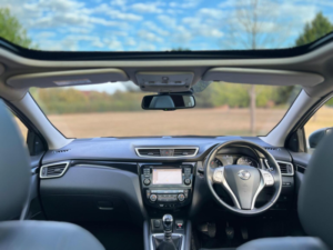 2016 Nissan Qashqai 1.5 Dci Tekna 2WD Euro 6 (s/s) 5dr in Grey — image 3