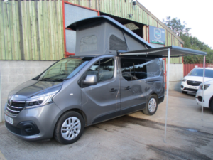 2020 Renault Trafic 2.0 Sl28 Dci 145 Auto Edc Sport Campervan in Grey — image 2