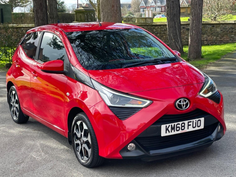 2018 Toyota Aygo 1.0 Vvt-I X-Plore Euro 6 5dr in Red — image 1
