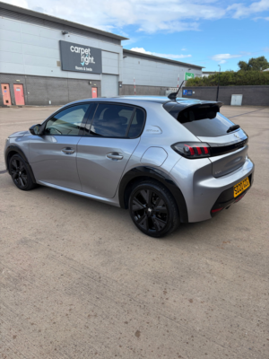 2020 Peugeot 208 1.2 Puretech Gt Line Hatchback 5dr Petrol Eat Euro 6 (s/s) (100 Ps) in Grey — image 3