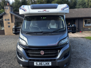 2016 Roller Team T-Line 590 4 Berth in White — image 4