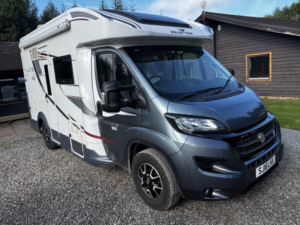 2016 Roller Team T-Line 590 4 Berth in White — image 5