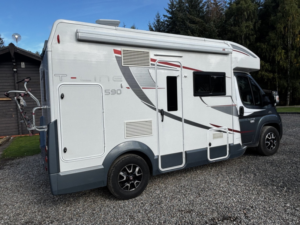 2016 Roller Team T-Line 590 4 Berth in White — image 6