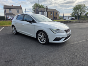 2018 SEAT Leon 1.4 Tsi Fr Technology in White — image 2