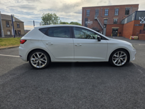 2018 SEAT Leon 1.4 Tsi Fr Technology in White — image 5